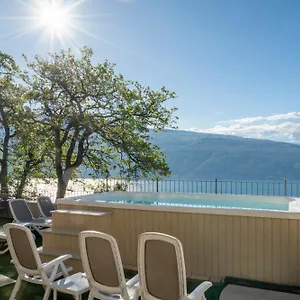 Piccola Meraviglia Sul Garda Ferienhaus Muslone